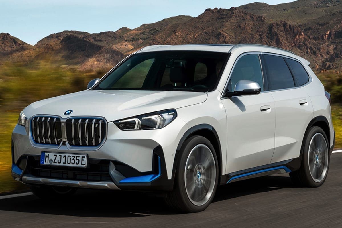 BMW iX1